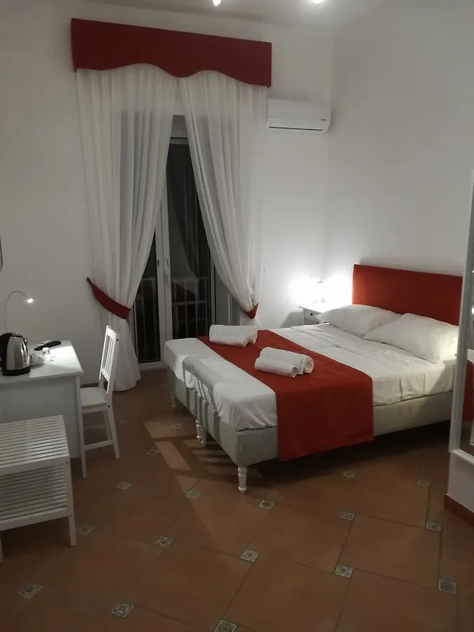 B&B House Angioino Neapel 3*,