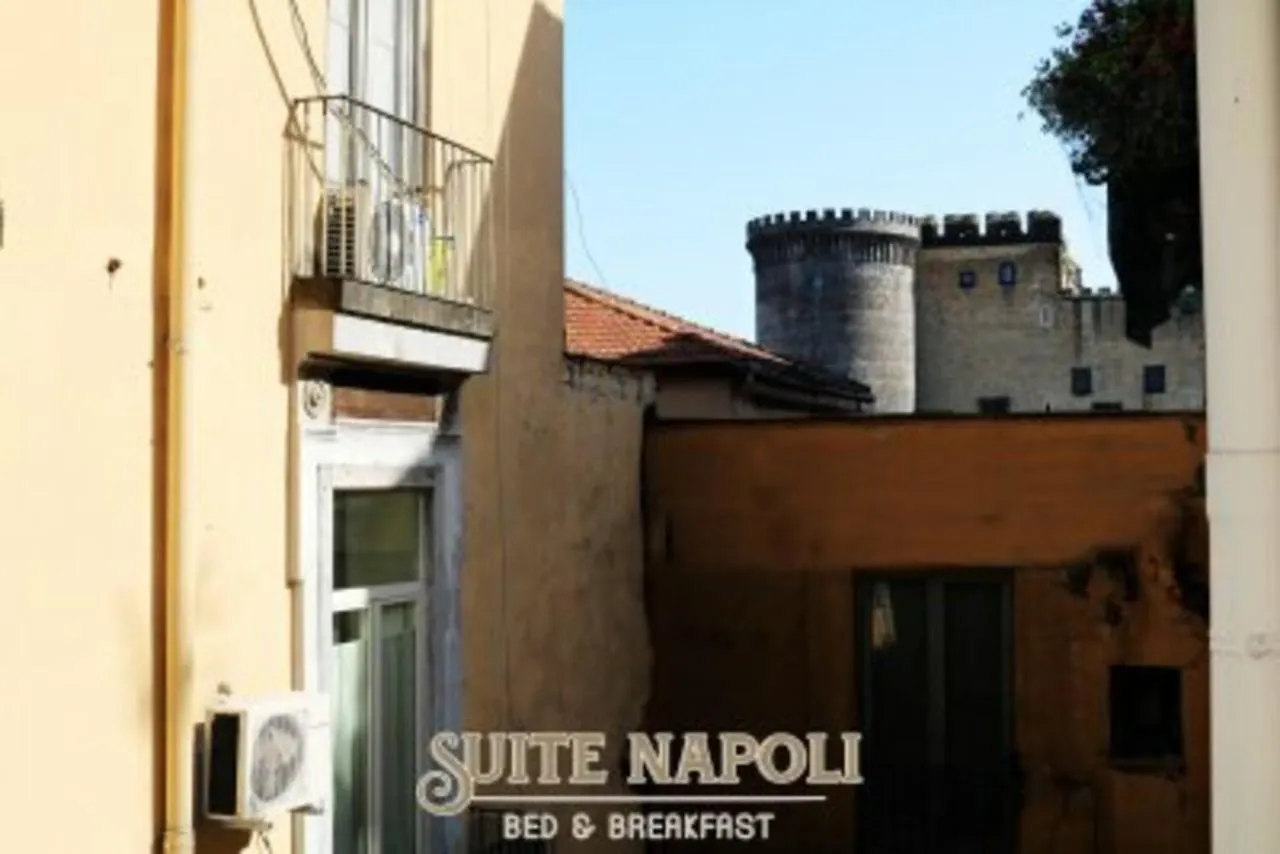 *** Frühstückspension B&B House Angioino Neapel Italien